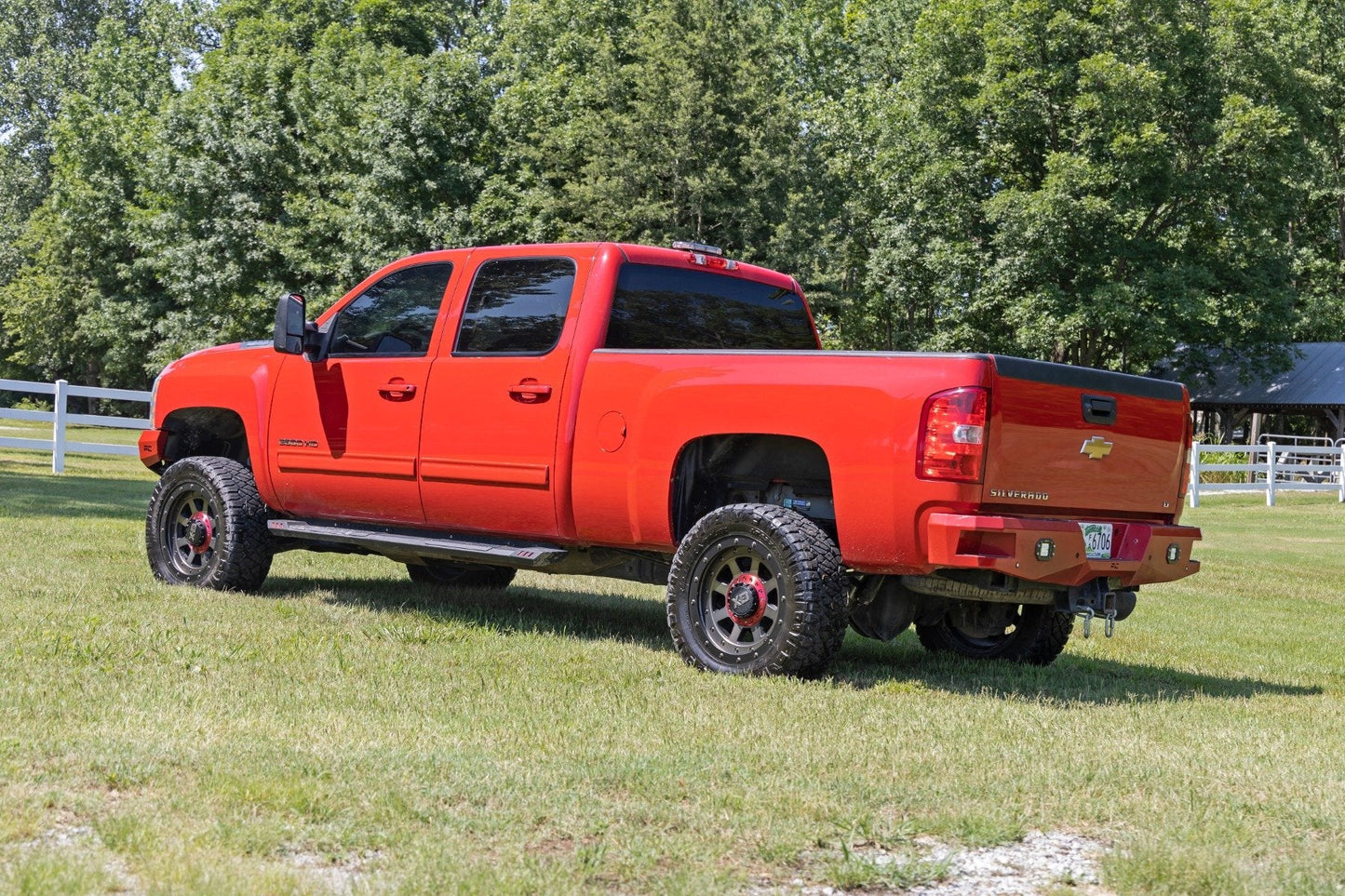 Rough Country | 3.5 Inch Lift Kit | Knuckle | Chevy/GMC 2500HD/3500HD (11-19)
