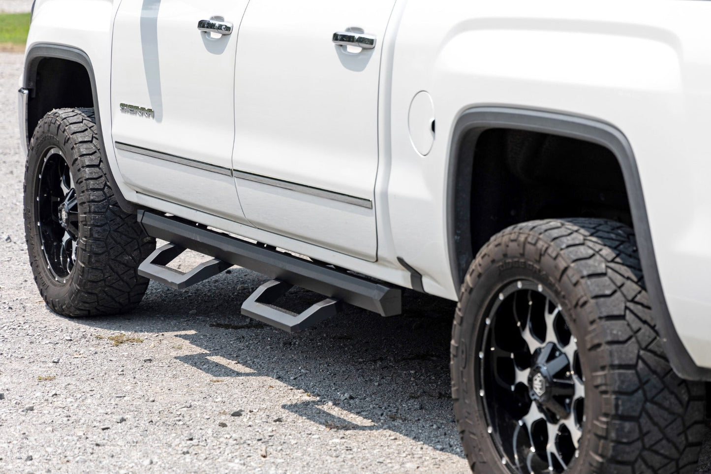 Rough Country | SR2 Adjustable Aluminum Steps | Crew Cab | Chevy/GMC 1500/2500HD/3500HD (07-18)