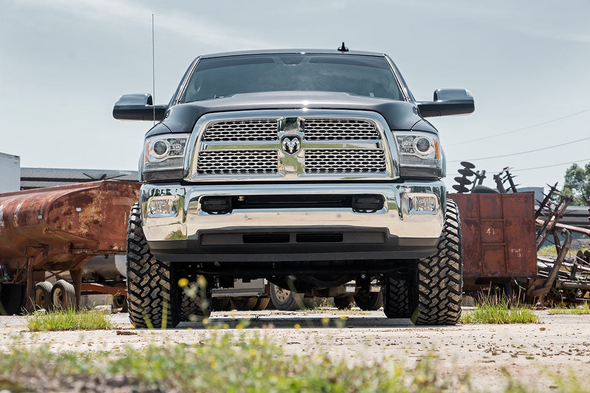Rough Country | 2.5 Inch Lift Kit | Ram 2500 4WD (2014-2018)
