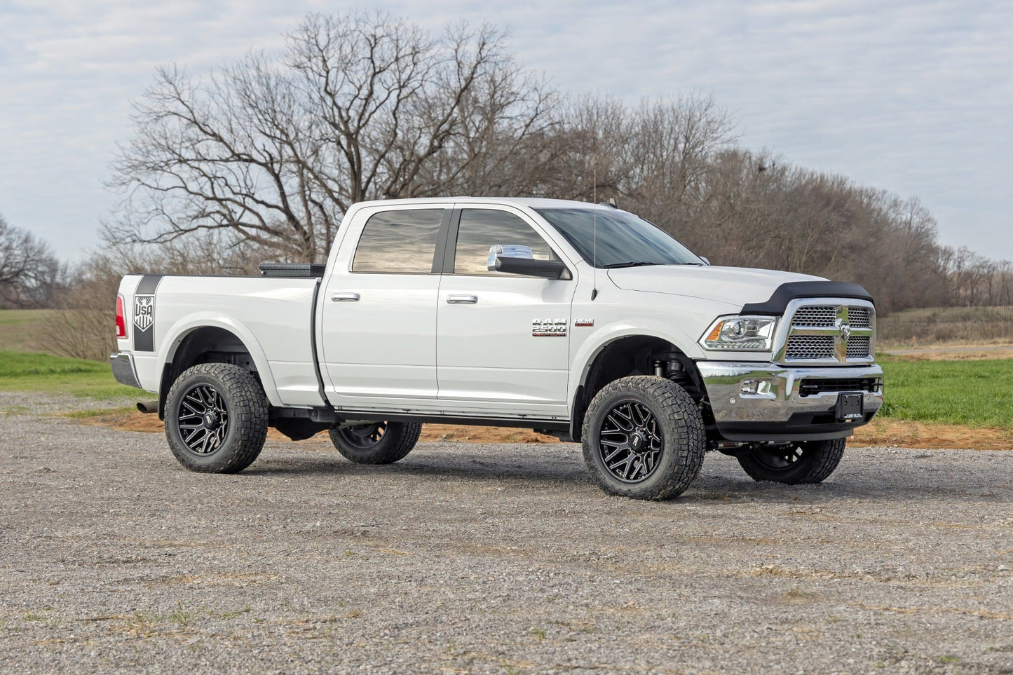 Rough Country | Power Running Boards | Lighted | Gas | Crew Cab | Ram 2500 (2010-2023)