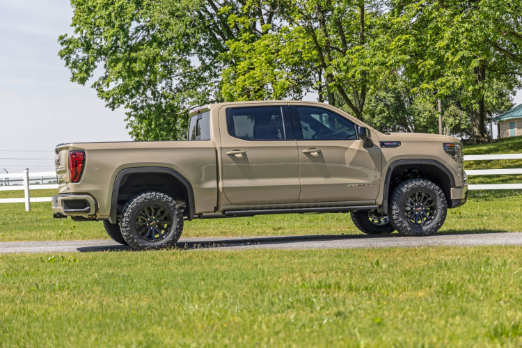 Rough Country | 1.5" Leveling Kit | AT4X | GMC Sierra 1500 4WD (2022-2023)