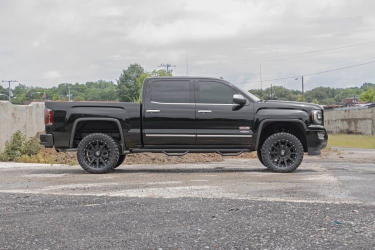 Rough Country | 3.5 Inch Lift Kit | Chevy/GMC 1500 4WD (2007-2016)