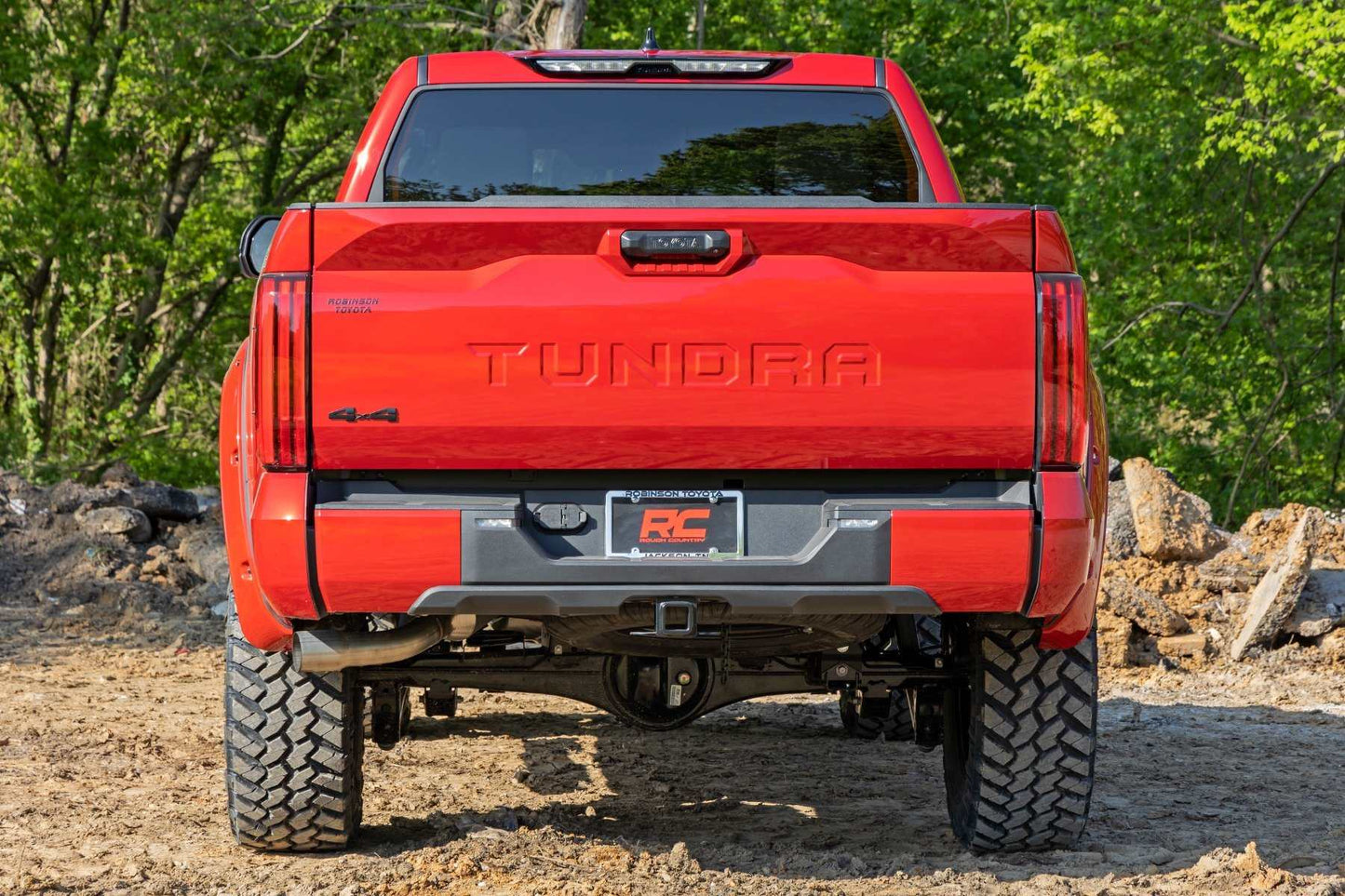 Rough Country | 6 Inch Lift Kit | Toyota Tundra 4WD (2022-2023)