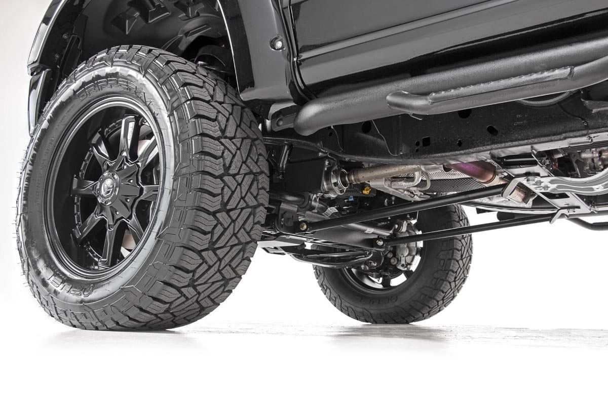 Rough Country Kicker Bar Kit 4-6 Inch Lift | Ford F-150 4WD (2015-2020)