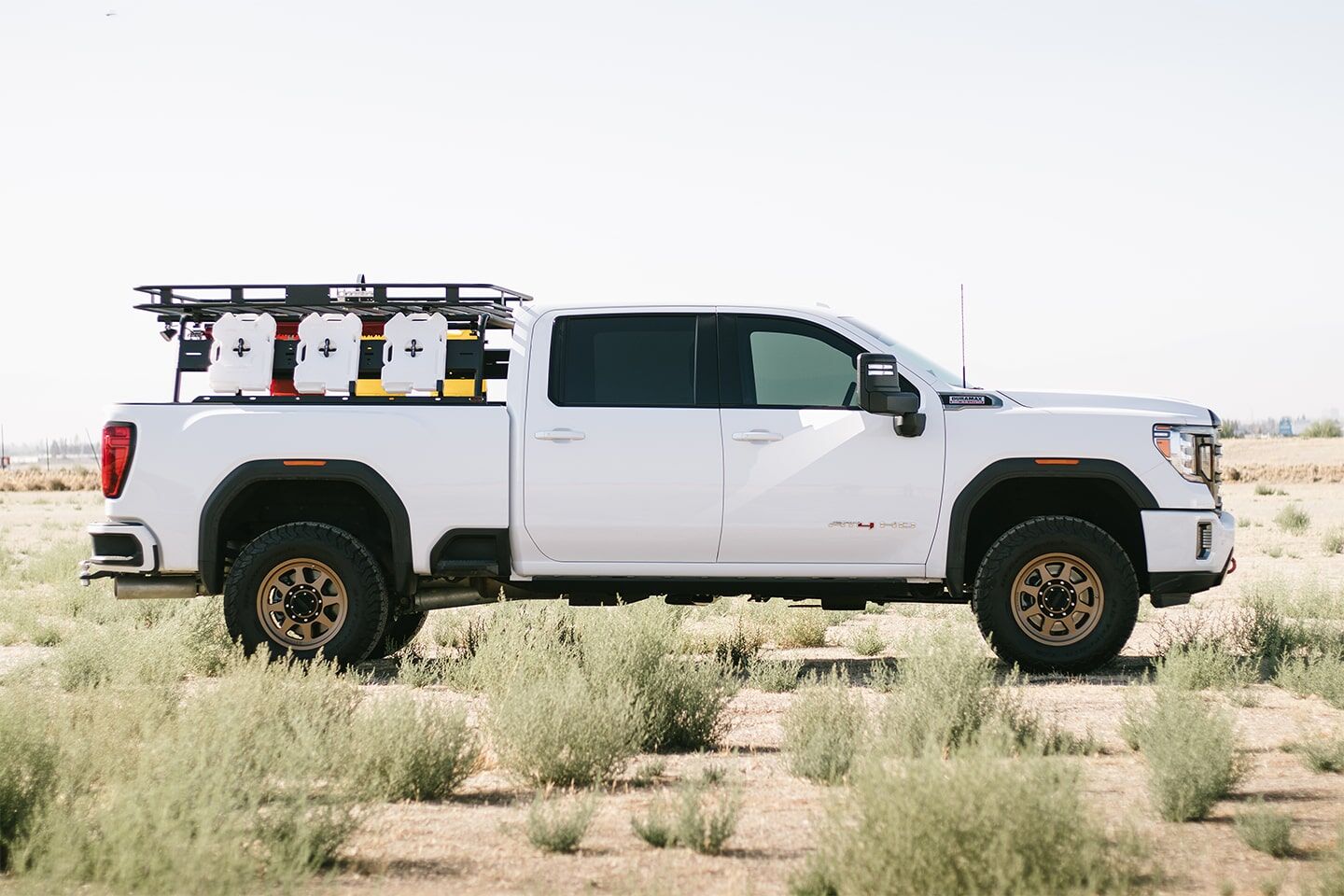 Cognito - 3-Inch Performance Leveling Lift Kit With Fox PS 2.0 IFP Shocks for 20-23 Silverado/Sierra 2500/3500 2WD/4WD