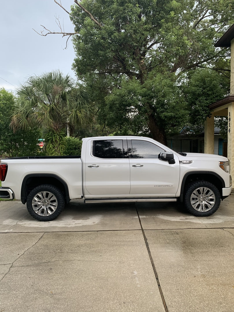 Rough Country | 3.5 Inch Lift Kit | Adaptive Ride Control Chevy/GMC 1500 2WD/4WD (2019-2023)