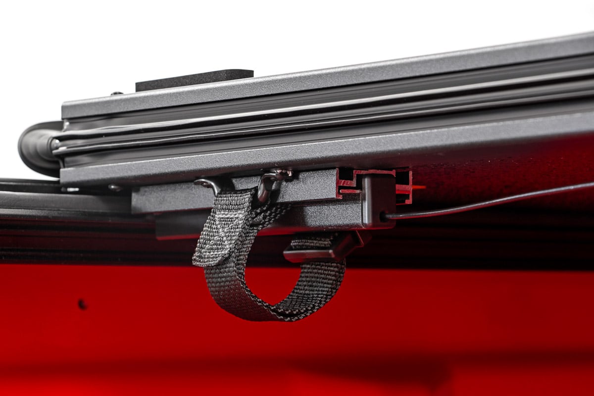 Rough Country  | Hard Low Profile Bed Cover | 6'2" Bed | Toyota Tacoma (05-15)