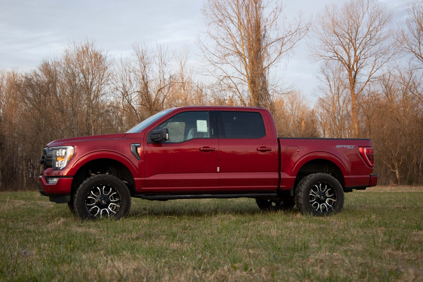 Rough Country | 3 Inch Lift Kit | Ford F-150 4WD (2021-2023)