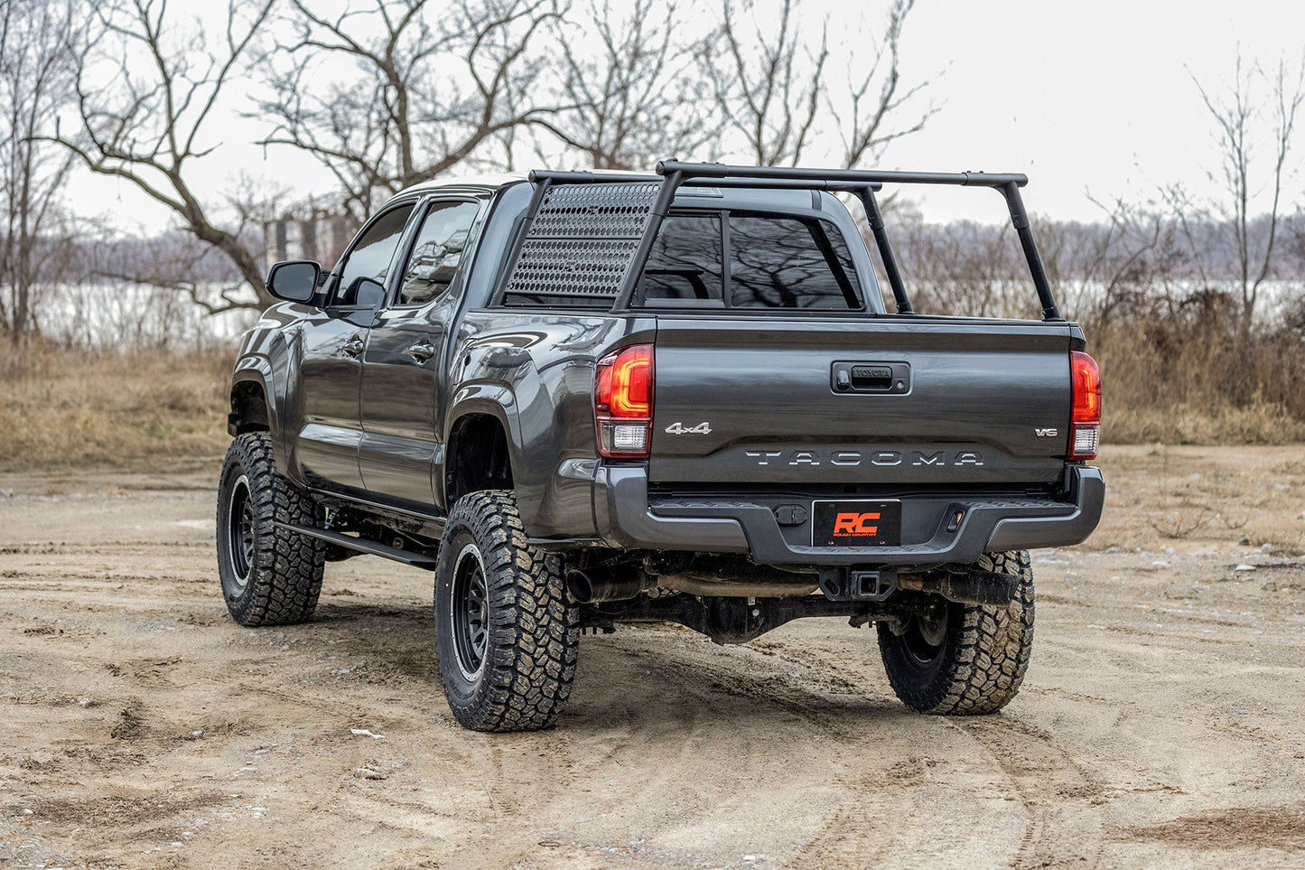 Rough Country  | Rough Country 87 Series Wheel | Simulated Beadlock | Black/Machined | 17x8.5 |