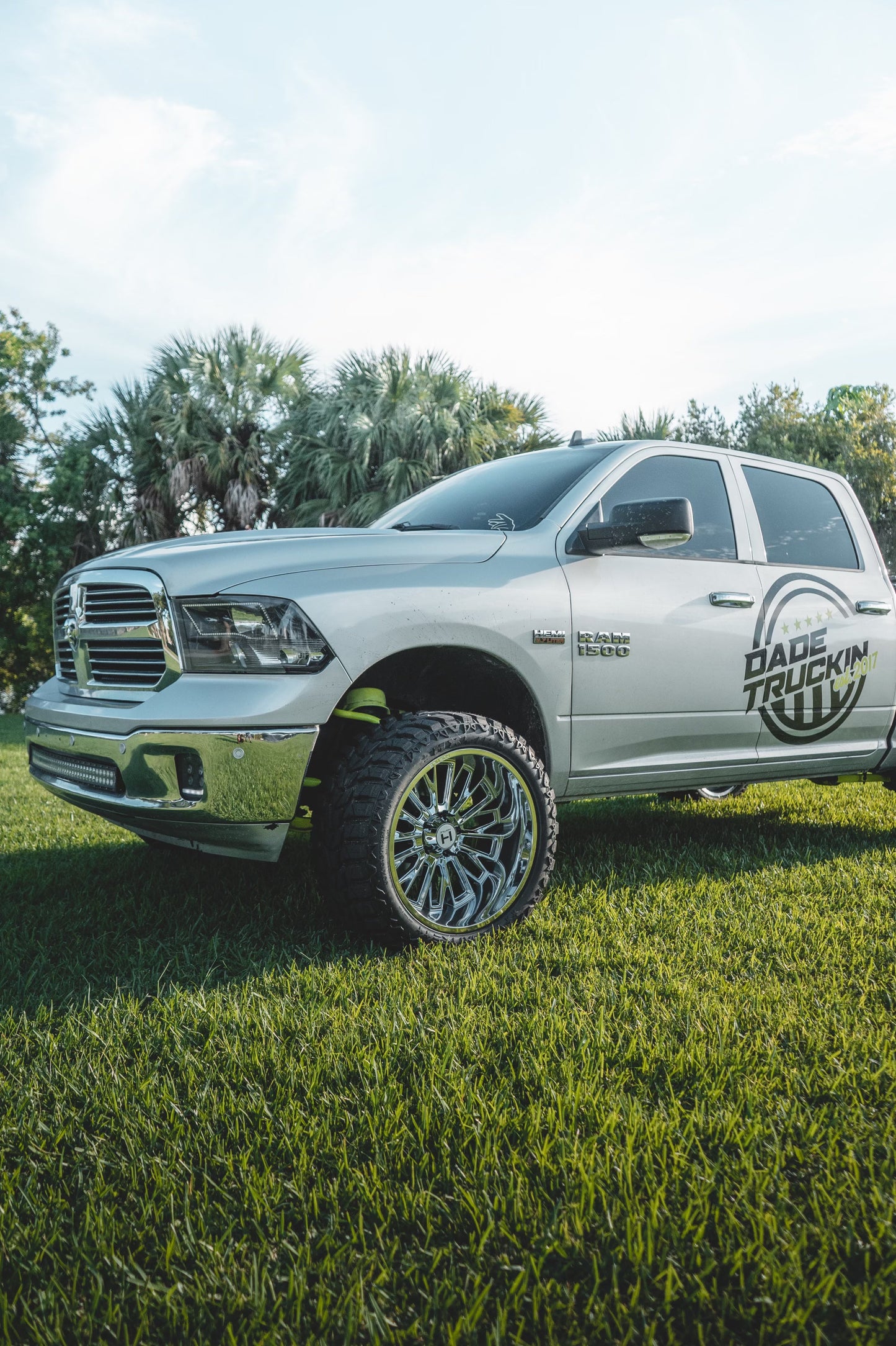 Rough Country | 3 Inch Lift Kit | Ram 1500 4WD (2012-2018 & Classic)