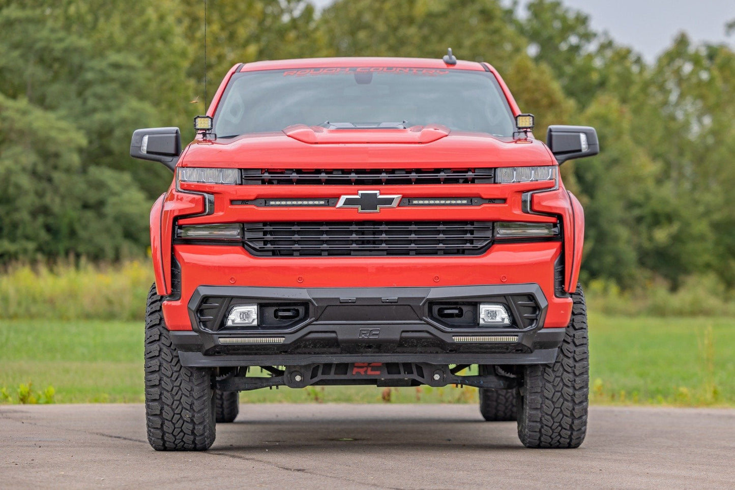 Rough Country | 6 Inch Lift Kit | Chevy Silverado 1500 2WD/4WD (2019-2023)