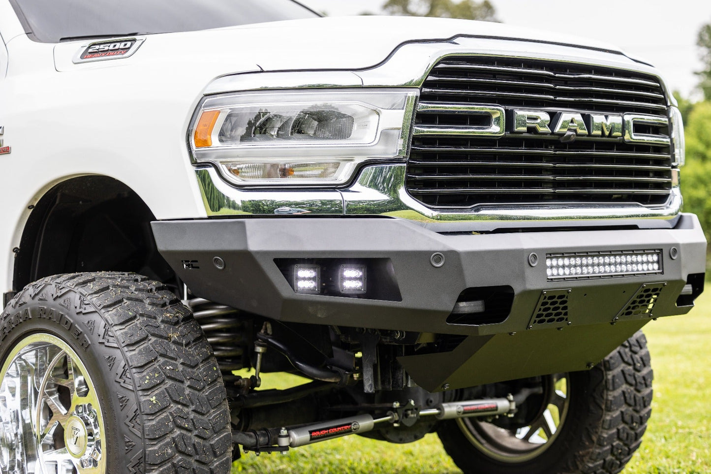 Rough Country  | N3 Steering Stabilizer | Dual | 2.5-8 Inch Lift | Ram 2500 (14-23)/3500 (13-23)