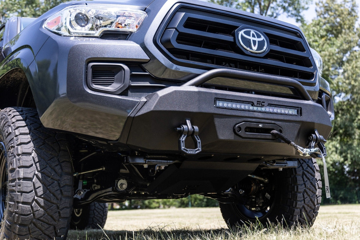 Rough Country  | Front Bumper | Hybrid | 20" Blk LED | Toyota Tacoma 4WD (2016-2023)