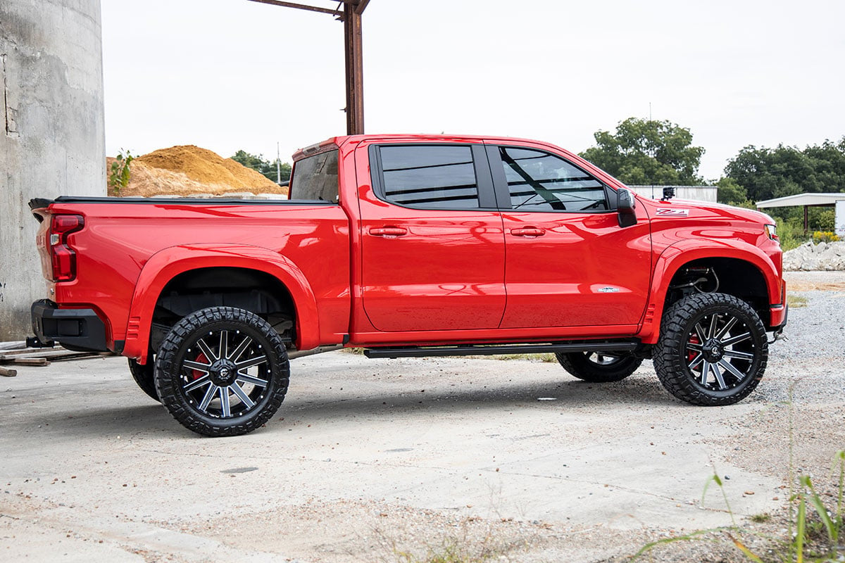 Rough Country | 6 Inch Lift Kit | Chevy Silverado 1500 2WD/4WD (2019-2023)