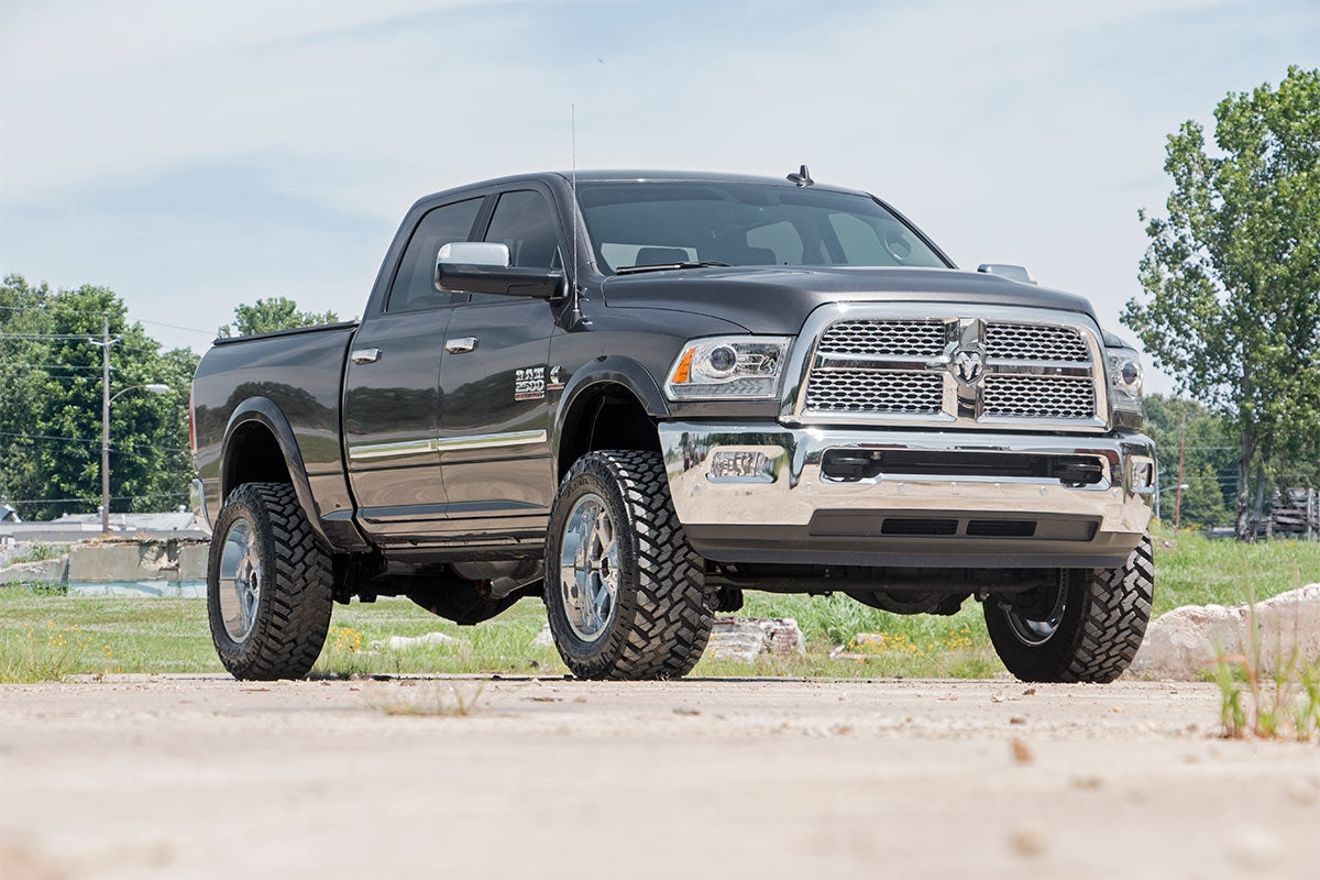 Rough Country  | 2.5 Inch Lift Kit | Ram 2500 4WD (2014-2018)