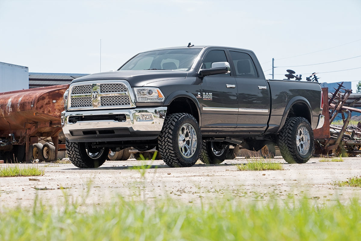 Rough Country  | 2.5 Inch Lift Kit | Ram 2500 4WD (2014-2018)