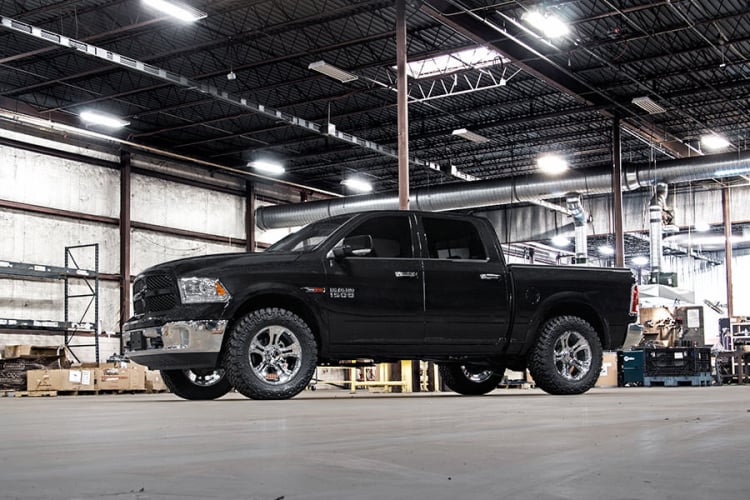 Rough Country | 2.5 Inch Leveling Kit | Ram 1500 4WD (2012-2018 & Classic)