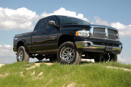 Rough Country | 4 Inch Leveling Kit | Dodge 1500 4WD (2002-2005)