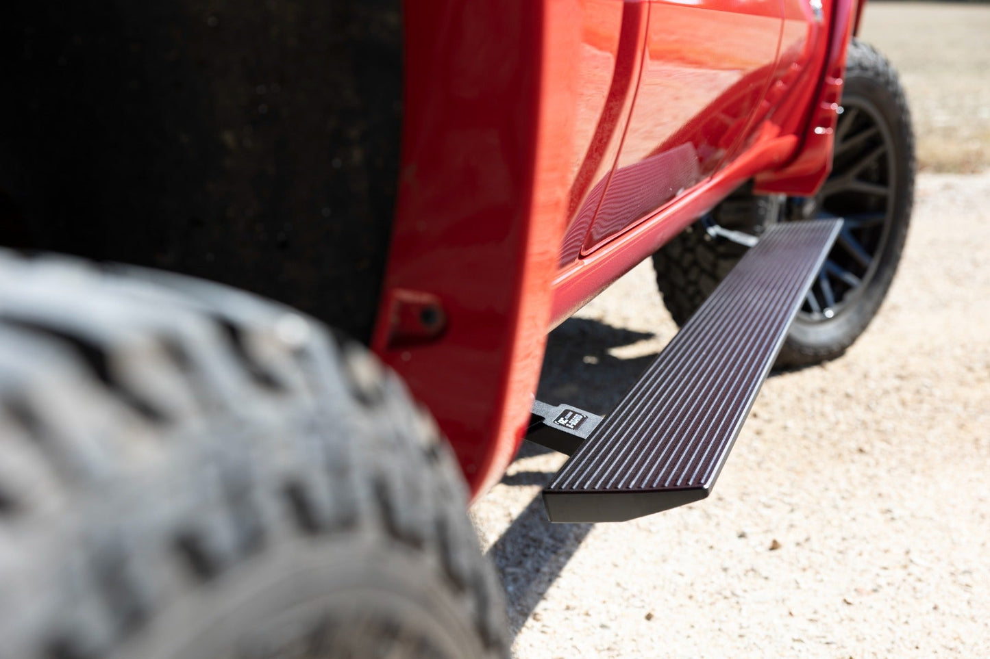 Rough Country  | Power Running Boards | Lighted | Crew Cab | Chevy/GMC 1500/2500HD/3500HD (19-23)