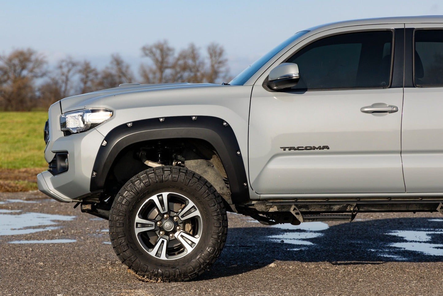Rough Country  | Pocket Fender Flares | Toyota Tacoma 2WD/4WD (2016-2023)
