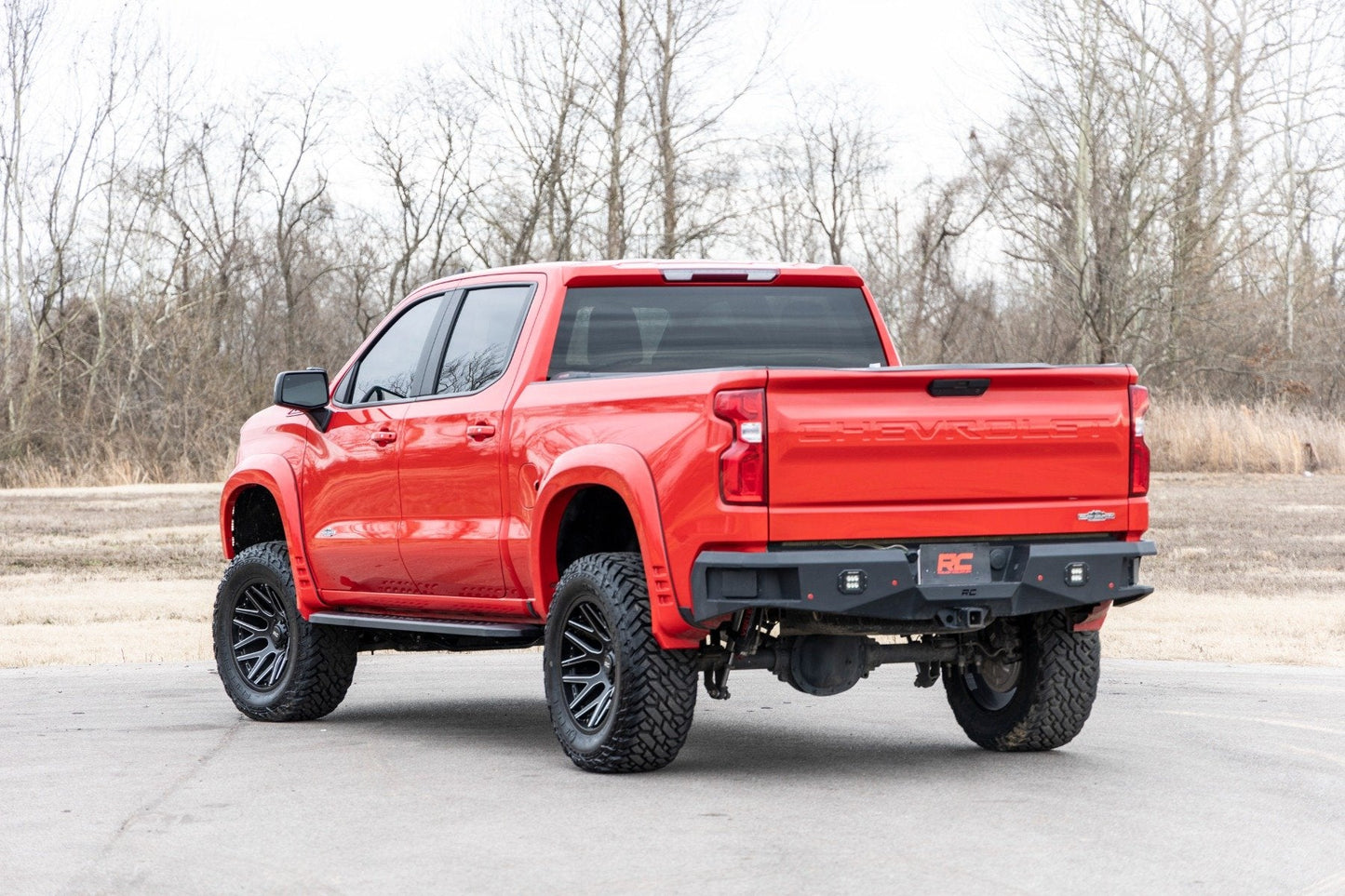Rough Country  | RPT2 Running Boards | Crew Cab | Black | Chevy/GMC 1500/2500HD/3500HD (19-23)