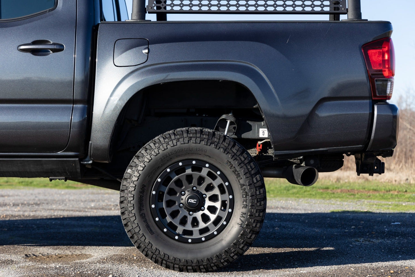 Rough Country  | Rough Country 87 Series Wheel | Simulated Beadlock | Gray/Black | 17x8.5 |