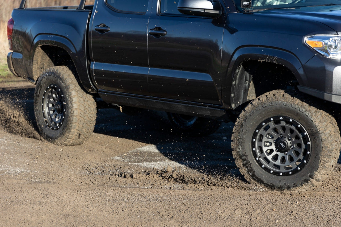 Rough Country  | Rough Country 87 Series Wheel | Simulated Beadlock | Gray/Black | 17x8.5 |