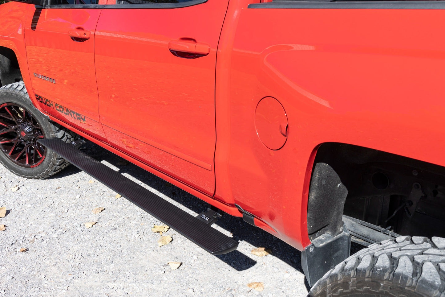 Rough Country  | Power Running Boards | Lighted | Crew Cab | Chevy/GMC 1500/2500HD/3500HD 2WD/4WD