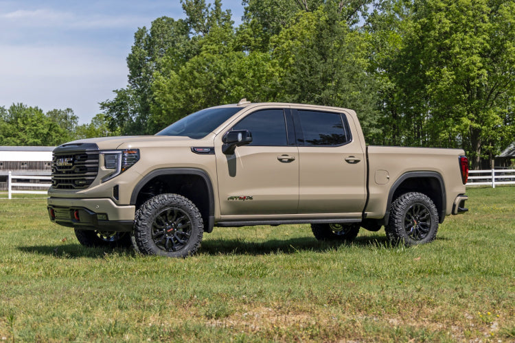 Rough Country | 1.5" Leveling Kit | AT4X | GMC Sierra 1500 4WD (2022-2023)