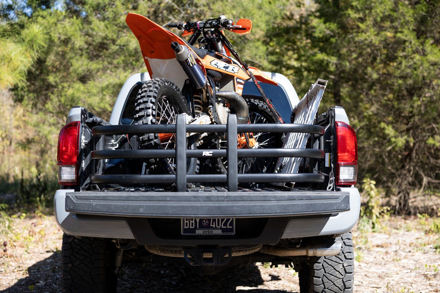 Rough Country  | Bed Extender | Multiple Makes &amp; Models (Jeep/Toyota)