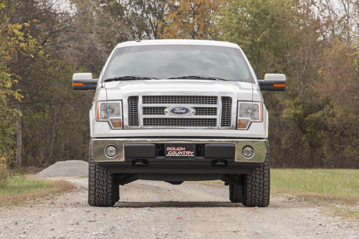 Rough Country | 2" Lift Kit Aluminum | Ford F-150 2WD/4WD (2009-2013)