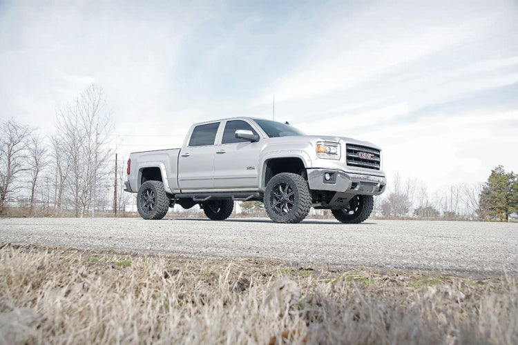 Rough Country | 5 Inch Lift Kit | Chevy/GMC 1500 4WD (2014-2018)