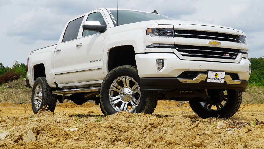Super Lift - 2014 - 2019 6.5in Chevy/GMC Lift Kit | Aluminum/Stamped Control Arms w/ Fox Coilovers & Rear Shocks 4WD/2WD