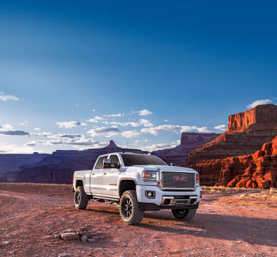 Super Lift - 2011 - 2019 3in Chevy/GMC 2500/3500 Lift Kit 4WD/2WD