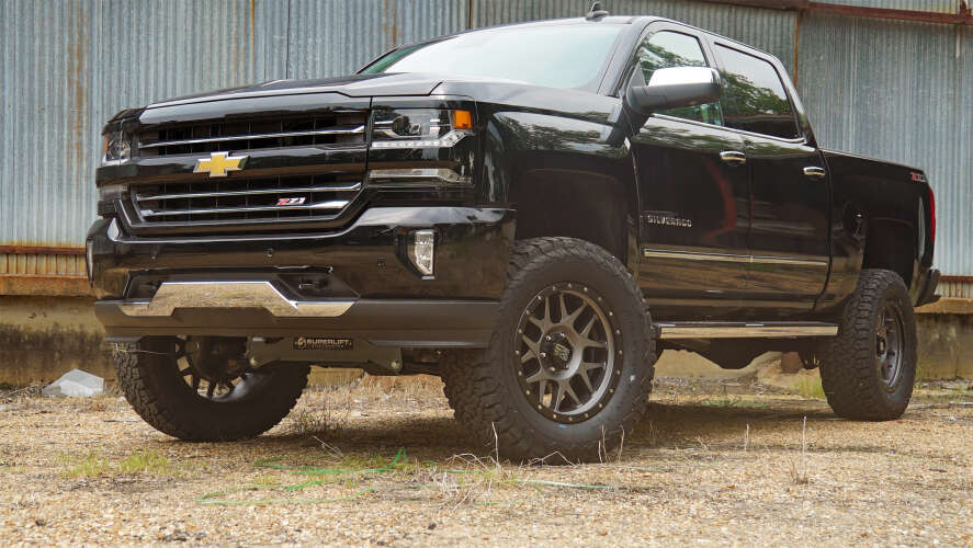 Super Lift - 2014 - 2019  6.5in Chevy/GMC Lift Kit | Aluminum/Stamped Control Arms Silverado/Sierra 1500 2WD/4WD