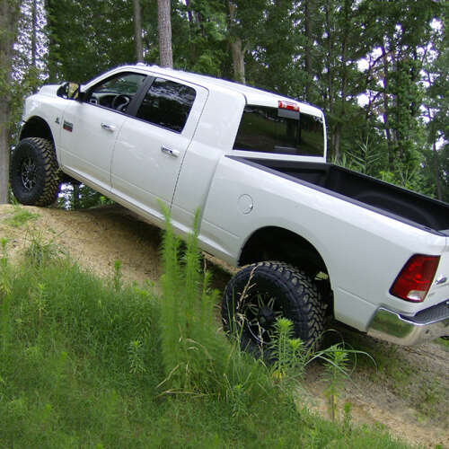 Super Lift - 2010 - 2013 Ram 2500 and 3500 6in Dodge Lift Kit Diesel 4WD