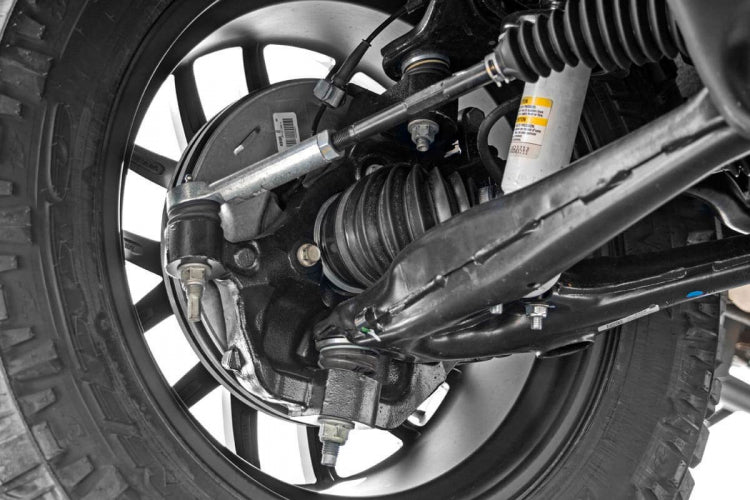 Rough Country | 3.5 Inch Lift Kit | Chevy/GMC 1500 4WD (2007-2013)