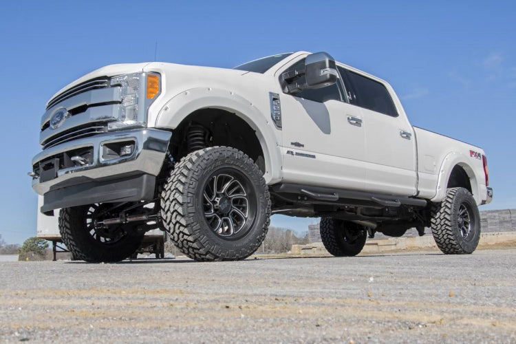 Rough Country | 4.5 Inch Lift Kit | Ford Super Duty 4WD (2017-2022)