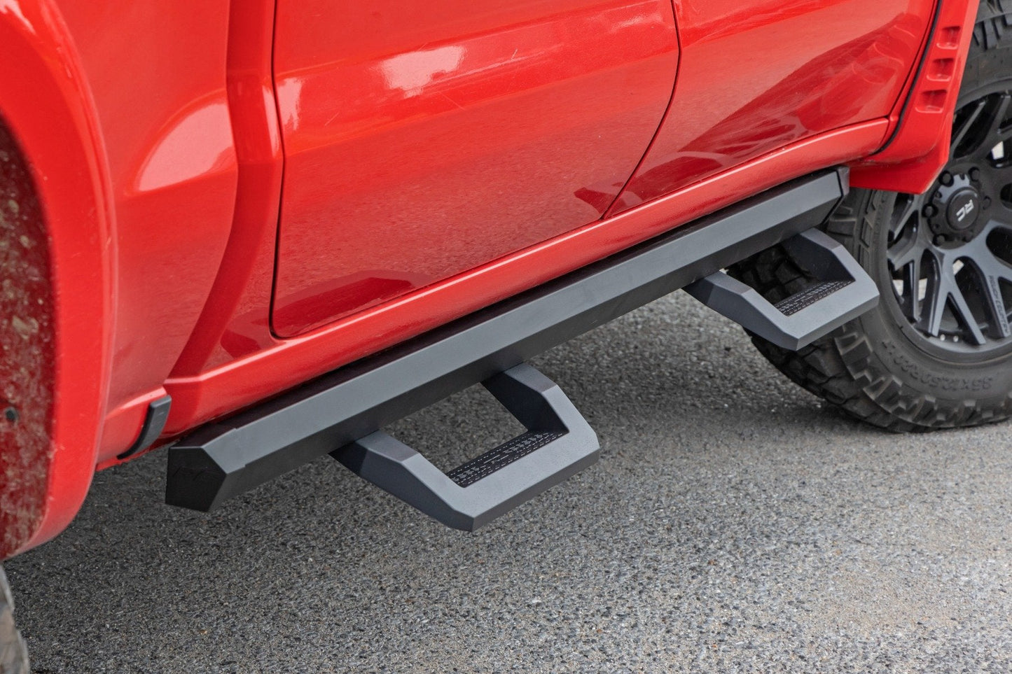 Rough Country  | SR2 Adjustable Aluminum Steps | Crew Cab | Chevy/GMC 1500/2500HD/3500HD (19-23)