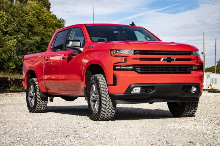 Rough Country | 3.5 Inch Lift Kit | Chevy Silverado 1500 2WD/4WD (2019-2023)