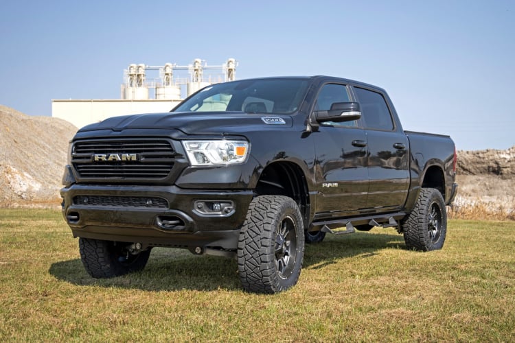 Rough Country | 6 Inch Lift Kit | Ram 1500 2WD (2019-2023)