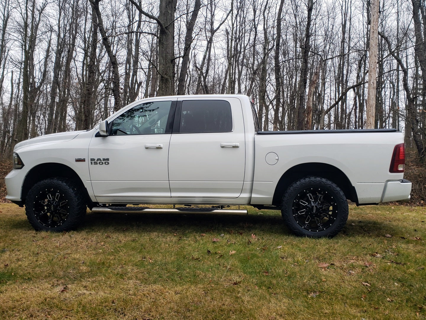 Rough Country | 2 Inch Leveling Kit | Ram 1500 4WD (2012-2018 & Classic)