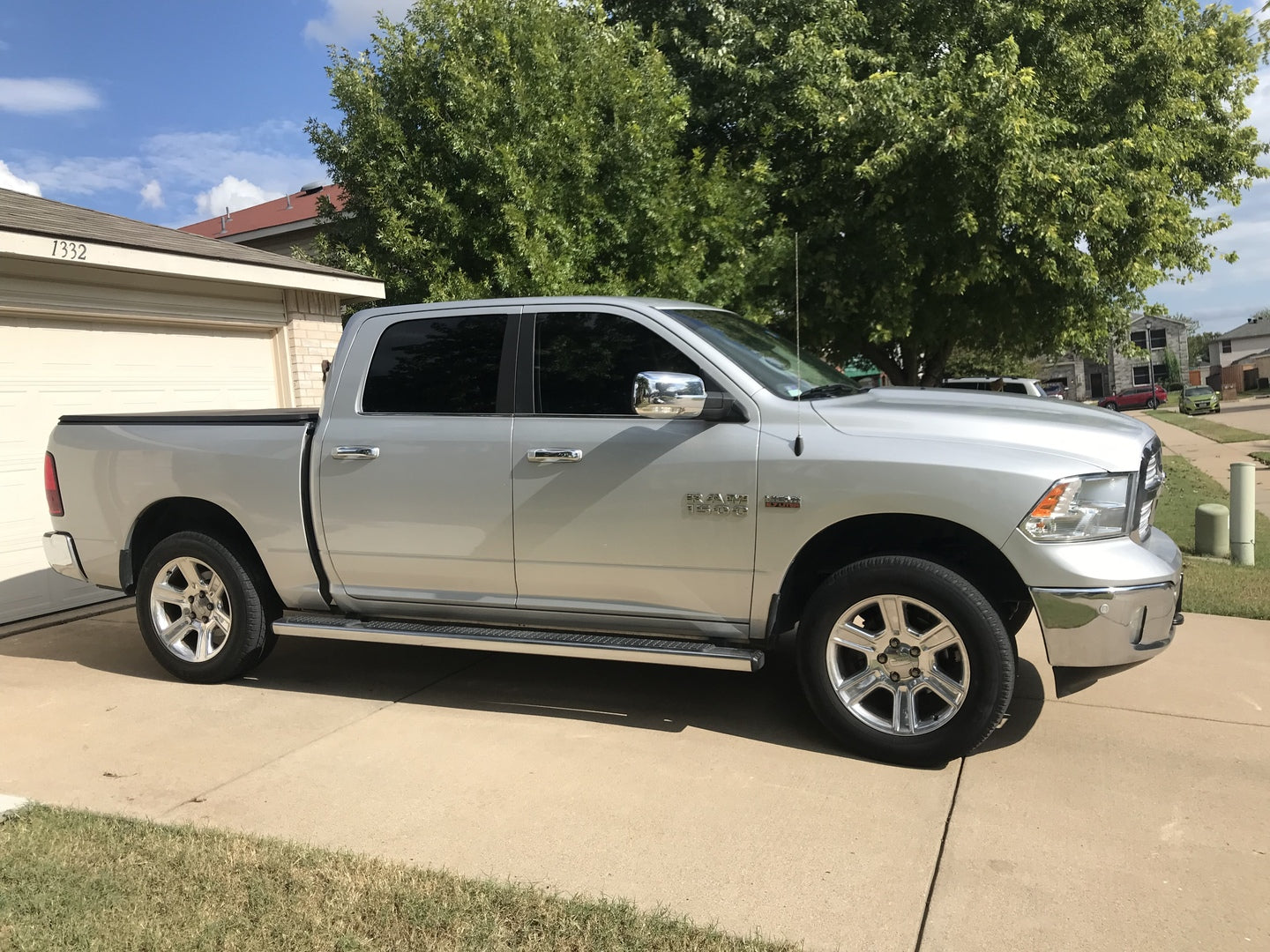 Rough Country | 2 Inch Leveling Kit | Springs | Ram 1500 2WD