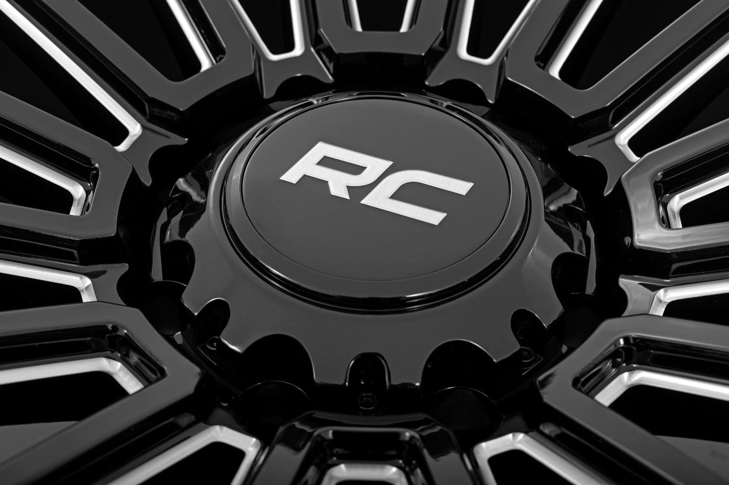 Rough Country  | Rough Country 97 Series Wheel | One-Piece | Gloss Black | 20x10 |