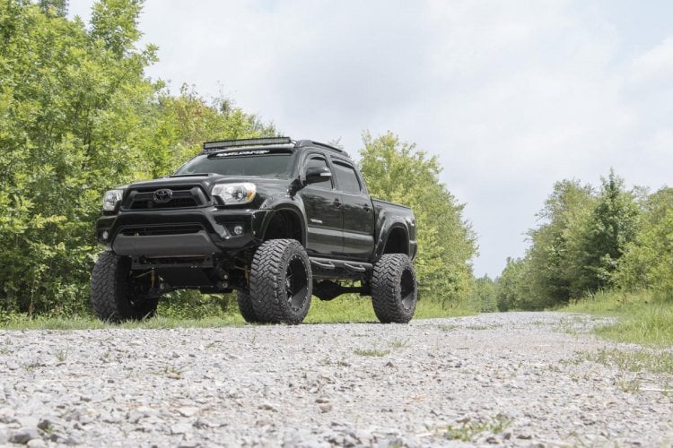 Rough Country  | 6 Inch Lift Kit | Toyota Tacoma 2WD/4WD (2005-2015)