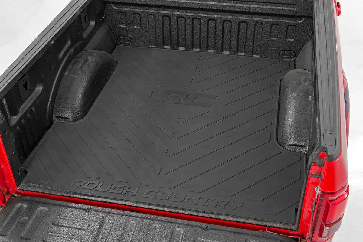 Rough Country  | Bed Mat | 5 | Bed | RC Logo | Chevy/GMC 1500/2500HD/3500HD (07-19)